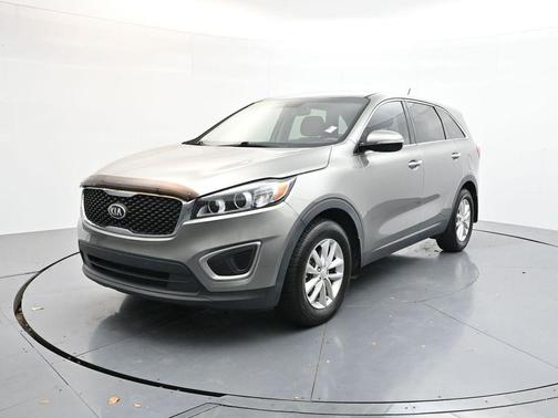 2016 Kia Sorento L
