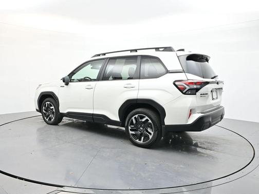 2025 Subaru Forester Hybrid 