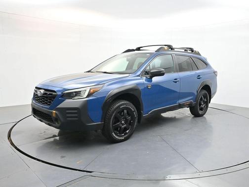 Ice Silver Metallic 2023 Subaru Outback Wilderness