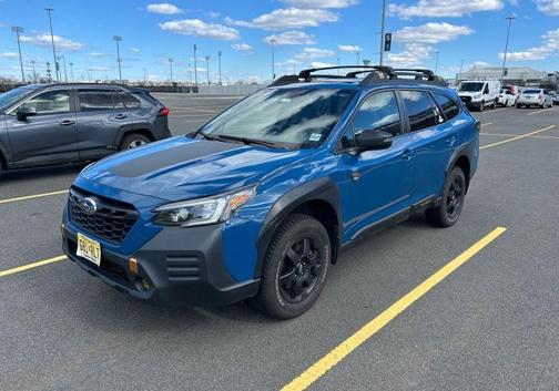 Ice Silver Metallic 2023 Subaru Outback Wilderness