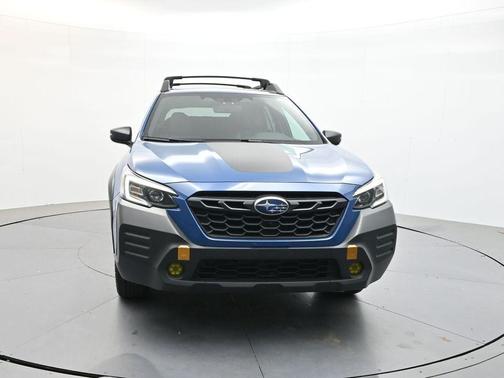 Ice Silver Metallic 2023 Subaru Outback Wilderness