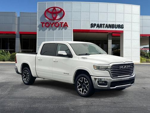Bright White Clearcoat 2025 RAM 1500 Laramie