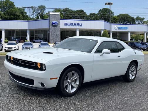2023 Dodge Challenger SXT
