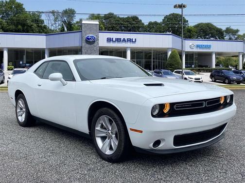 2023 Dodge Challenger SXT