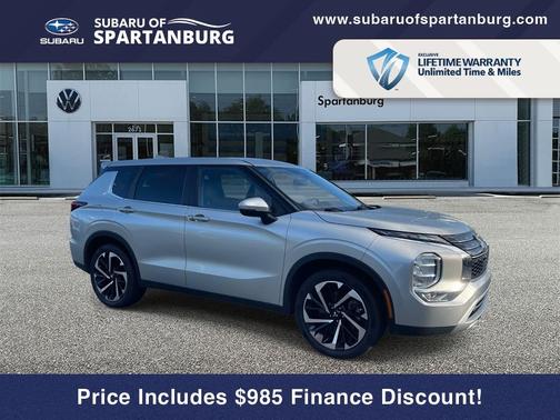 2022 Mitsubishi Outlander SE