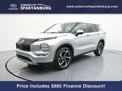 2022 Mitsubishi Outlander SE