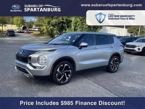 2022 Mitsubishi Outlander SE