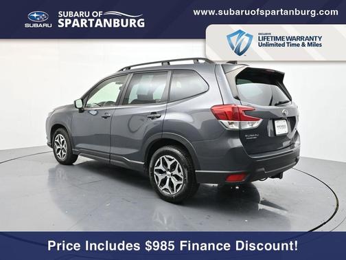 2024 Subaru Forester Premium