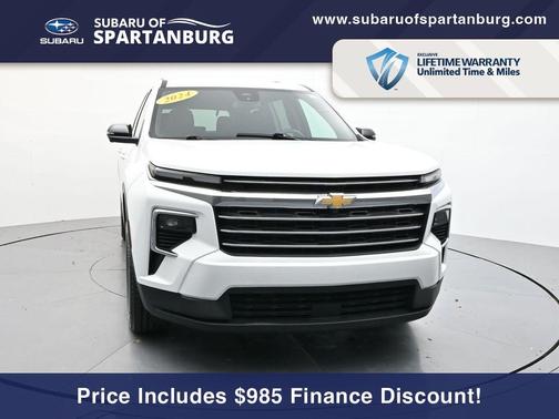 2024 Chevrolet Traverse LT