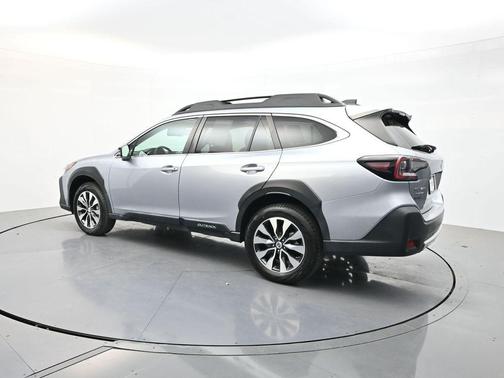 Ice Silver Metallic 2024 Subaru Outback Limited