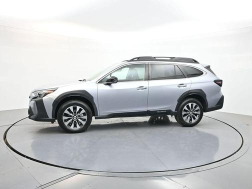 Ice Silver Metallic 2024 Subaru Outback Limited