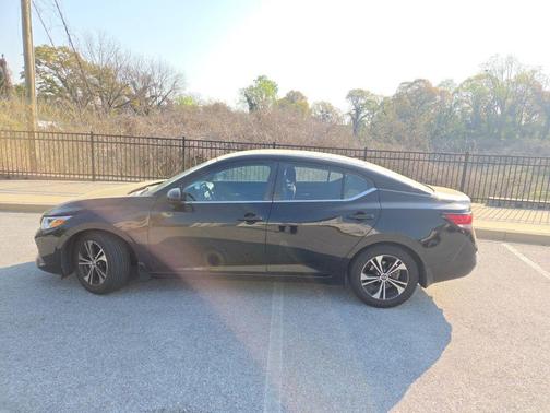 Black 2021 Nissan Sentra SV