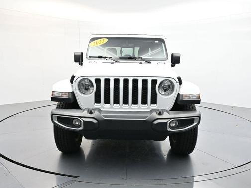 2023 Jeep Gladiator Overland
