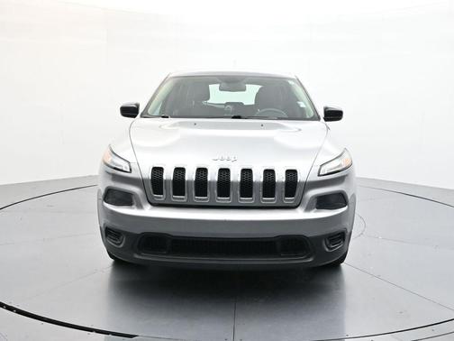 2015 Jeep Cherokee Sport