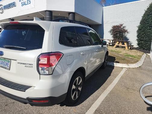 2017 Subaru Forester 2.5i Limited