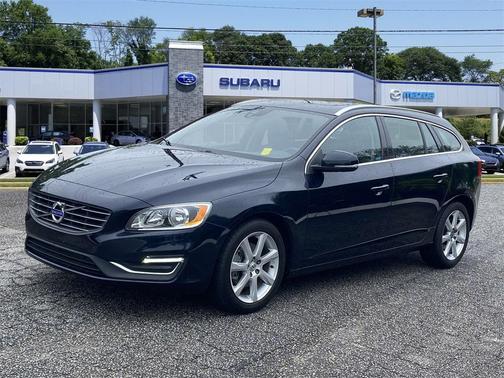 2017 Volvo V60 T5 Premier