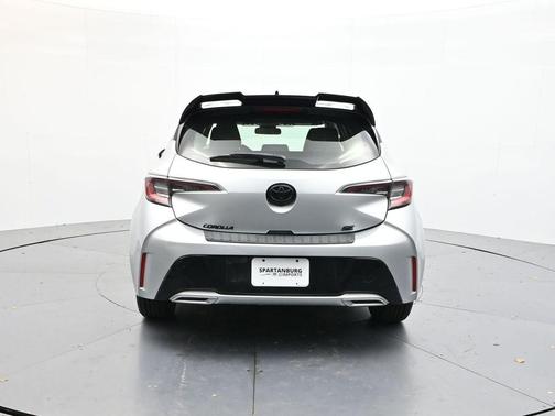2021 Toyota Corolla Hatchback SE