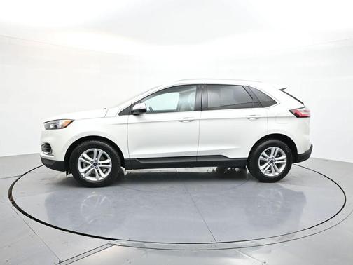 White 2020 Ford Edge SEL