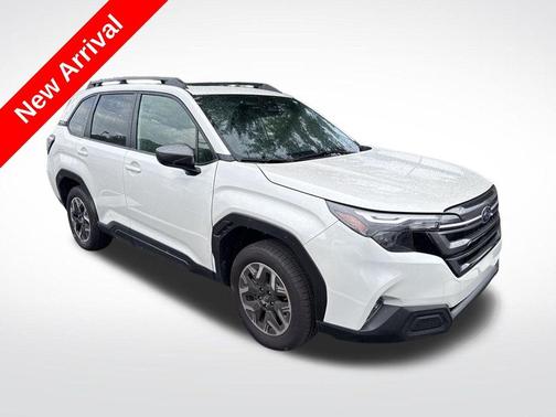 Crystal White Pearl 2025 Subaru Forester Premium
