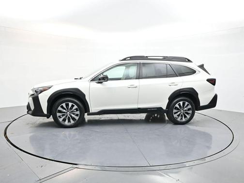 Crystal White Pearl 2024 Subaru Outback Limited XT