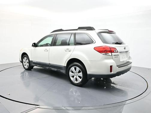 2011 Subaru Outback 2.5i Premium