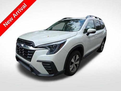 Crystal White Pearl 2023 Subaru Ascent Premium 7-Passenger