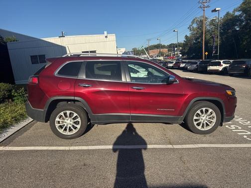2019 Jeep Cherokee Latitude