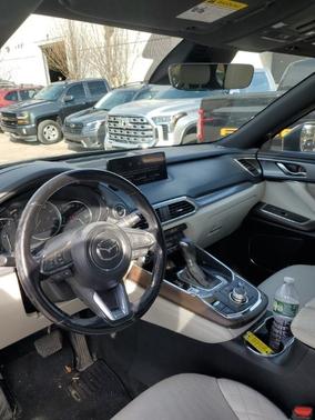 2022 Mazda CX-9 Signature