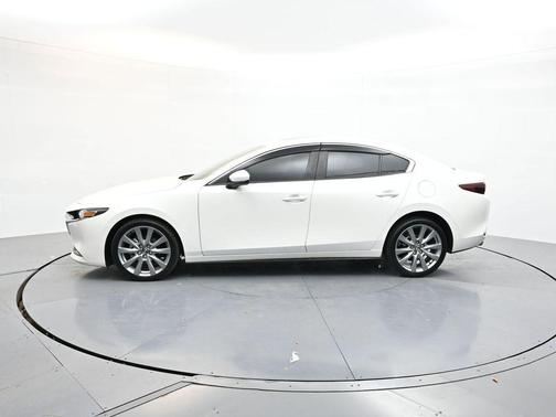 2023 Mazda Mazda3 FWD w/Preferred Package