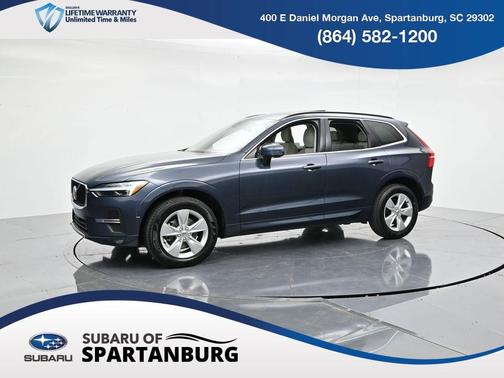 2022 Volvo XC60 B5 Momentum
