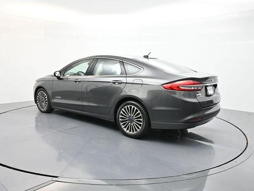 2018 Ford Fusion Hybrid SE