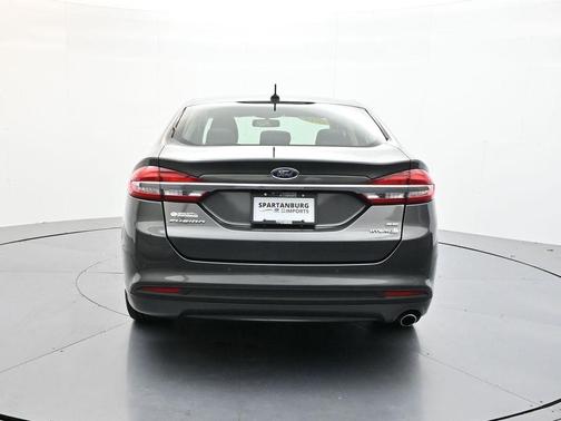 2018 Ford Fusion Hybrid SE