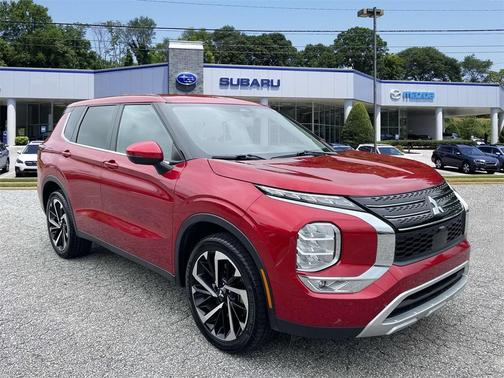 2024 Mitsubishi Outlander SE