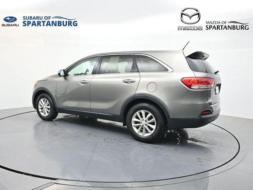 Titanium Silver 2017 Kia Sorento L