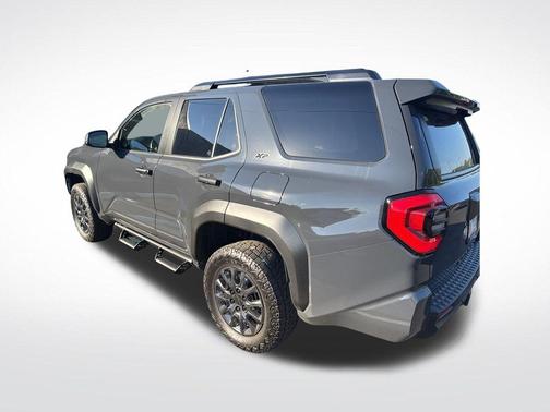 UNDERGROUND 2025 Toyota 4Runner SR5