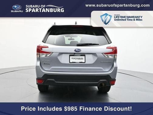 2024 Subaru Forester Premium