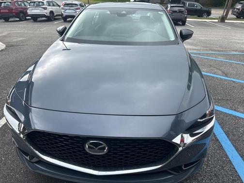 2022 Mazda Mazda3 Carbon Edition