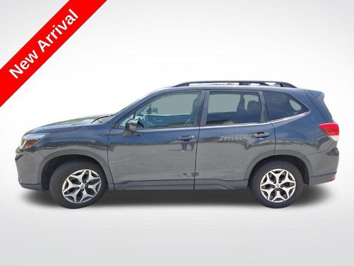 Dark Gray Metallic 2019 Subaru Forester Premium