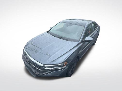 Platinum Gray Metallic 2023 Volkswagen Jetta 1.5T SE