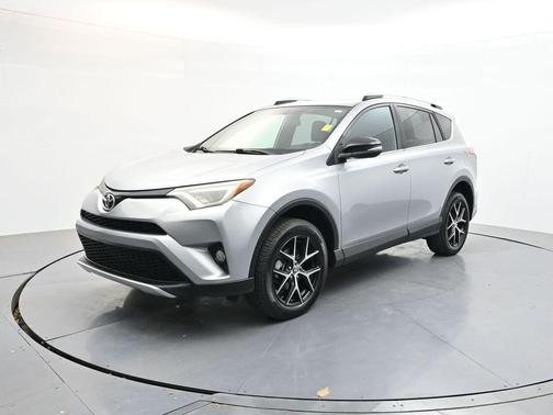 2016 Toyota RAV4 SE