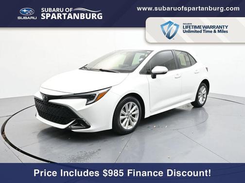 2024 Toyota Corolla Hatchback SE