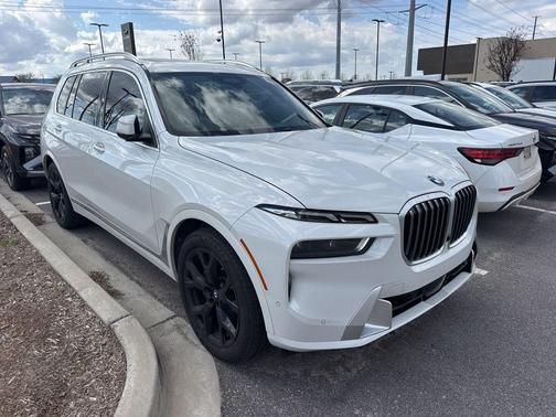 2023 BMW X7 xDrive40i