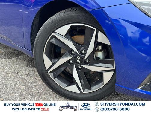 2023 Hyundai ELANTRA Limited