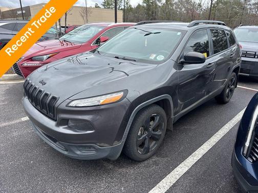 2017 Jeep Cherokee Sport