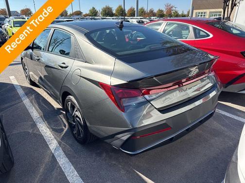 2025 Hyundai ELANTRA Sport