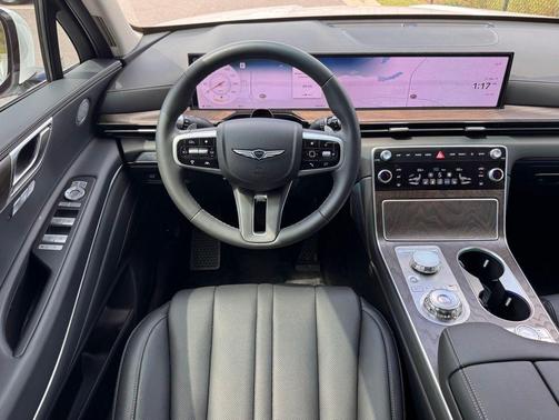 2025 Genesis GV80 2.5T