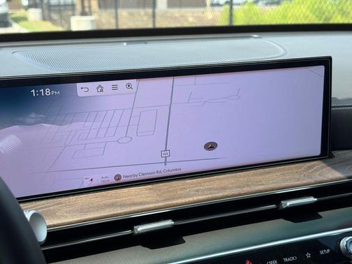2025 Genesis GV80 2.5T