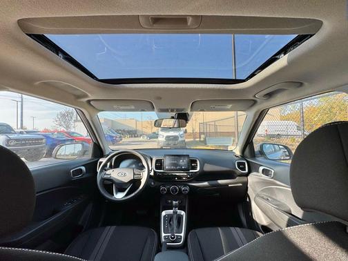 Shimmering Silver 2026 Hyundai VENUE SEL