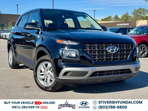 2025 Hyundai VENUE SE