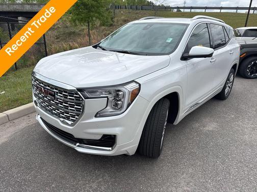 White Frost Tricoat 2024 GMC Terrain Denali